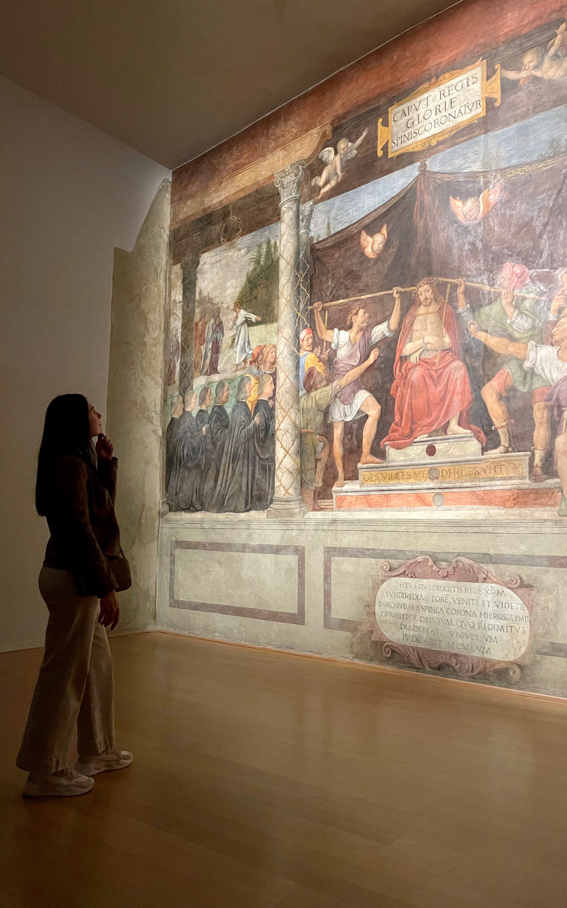 Visit gallery or museum