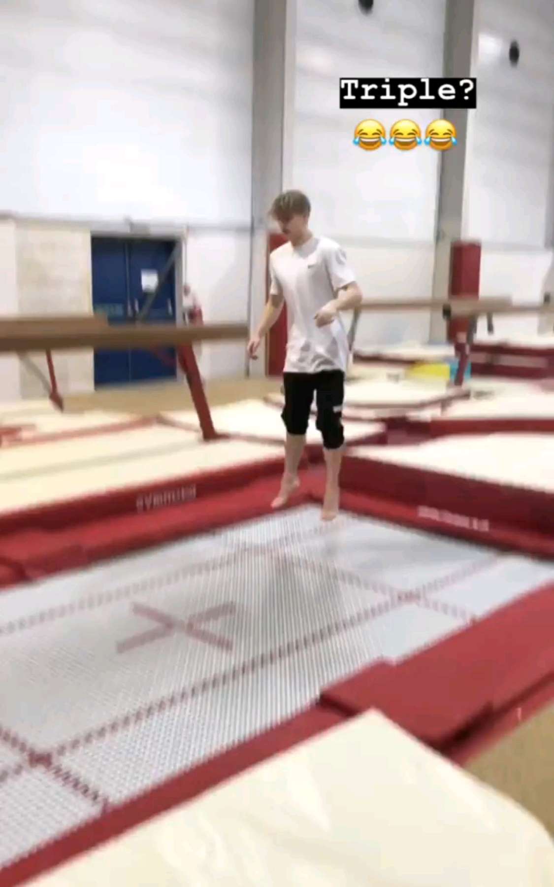 Let's jump on the trampoline