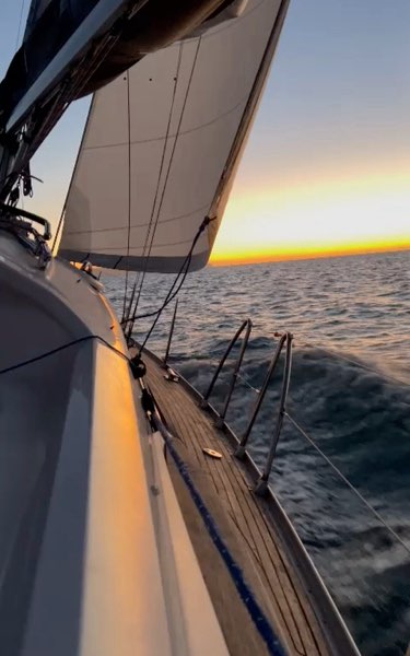 Sailing 20-21 April