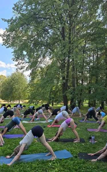 Joga na Polu Mokotowskim 2025/08/03