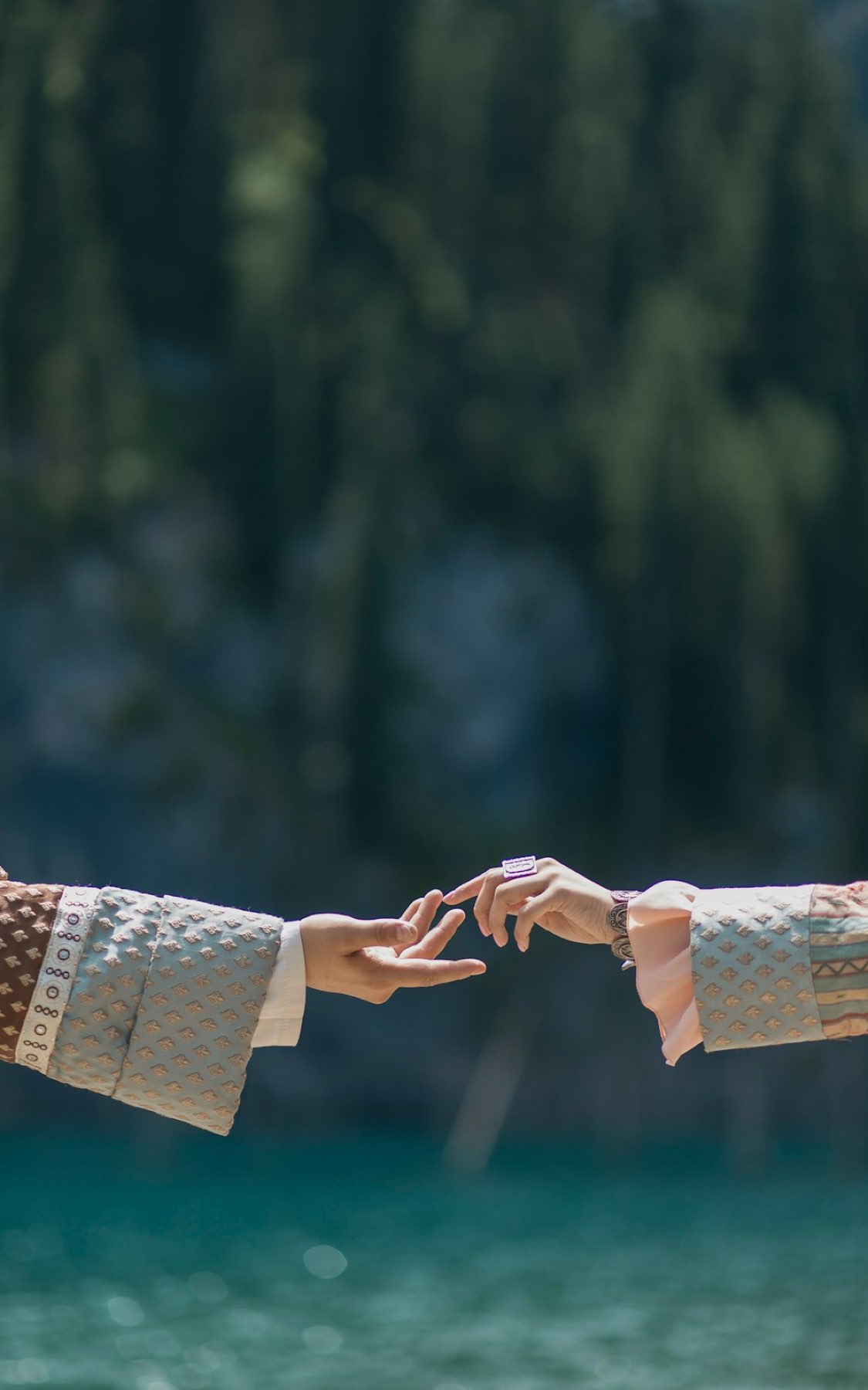 Love stories and challenges sharing