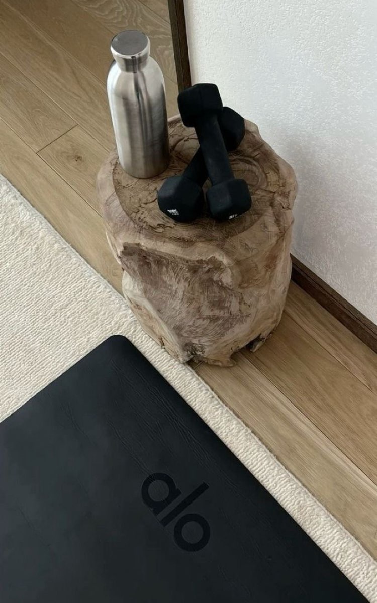 Sculpt&Tone with @kira.howtofit