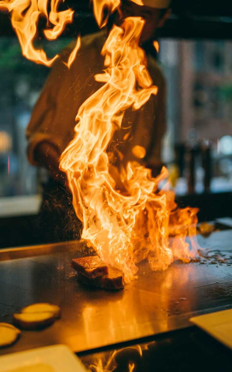 Tech Bros & Girls Lunch [RU speakers]