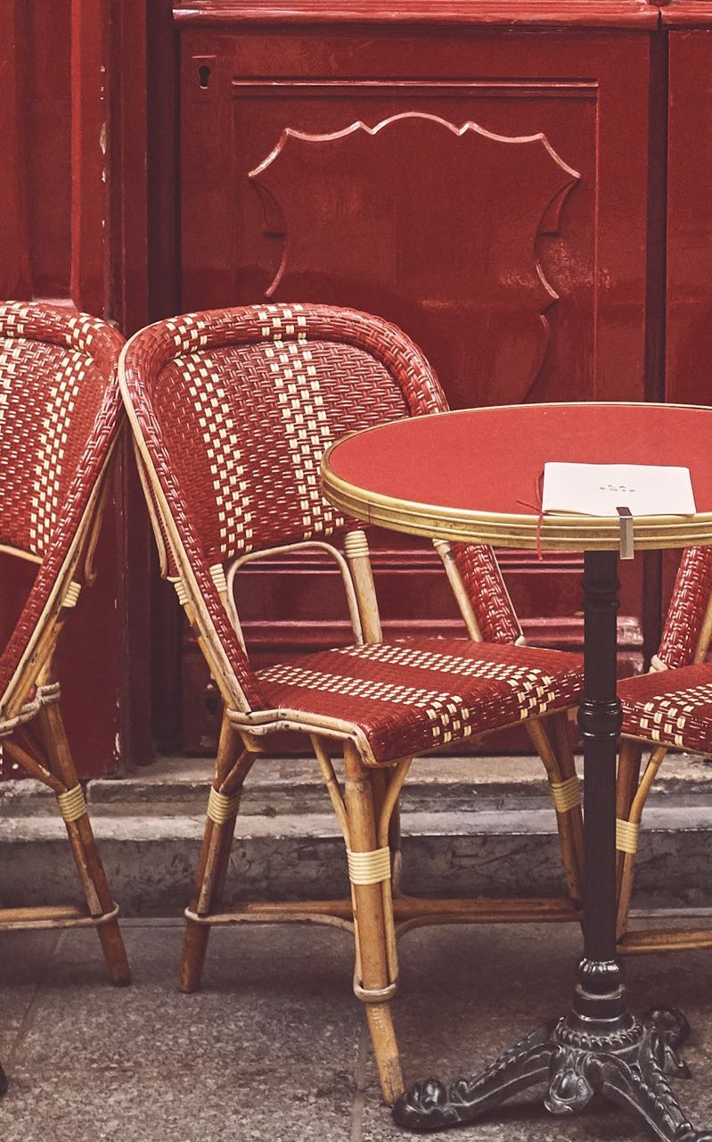 Французский вечер: пастель, вино, фуа–гра