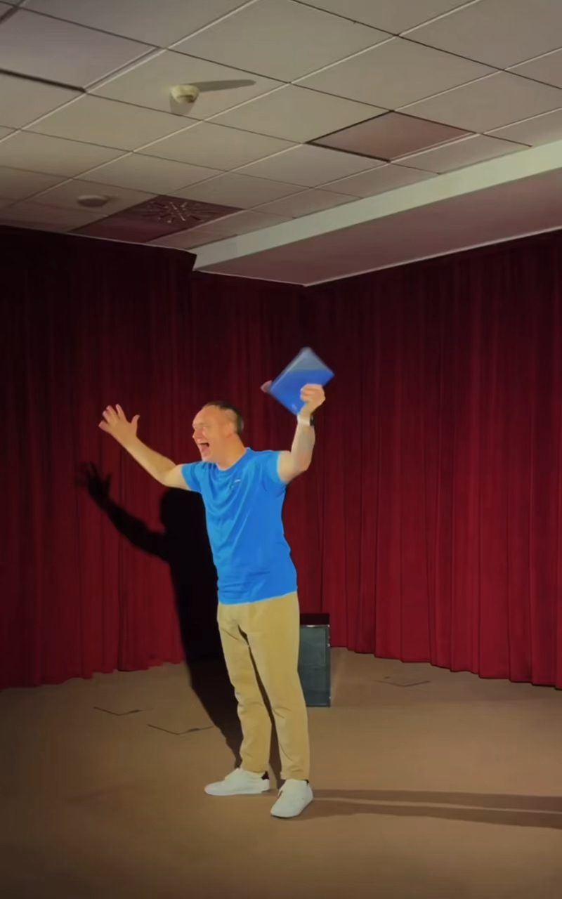 ИМПРОВИЗАЦИЯ В ТЕАТРЕ