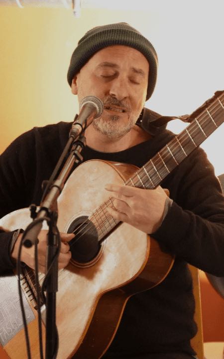 Lucas Santtana Live at 229