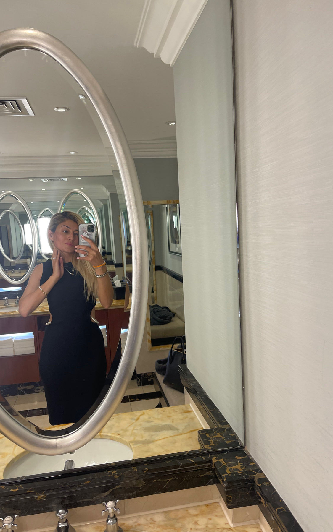 KhadijaGuest main picture