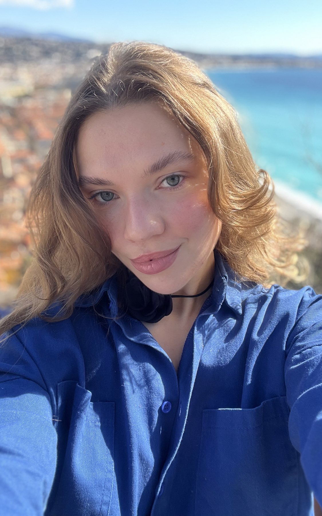 Anna main picture