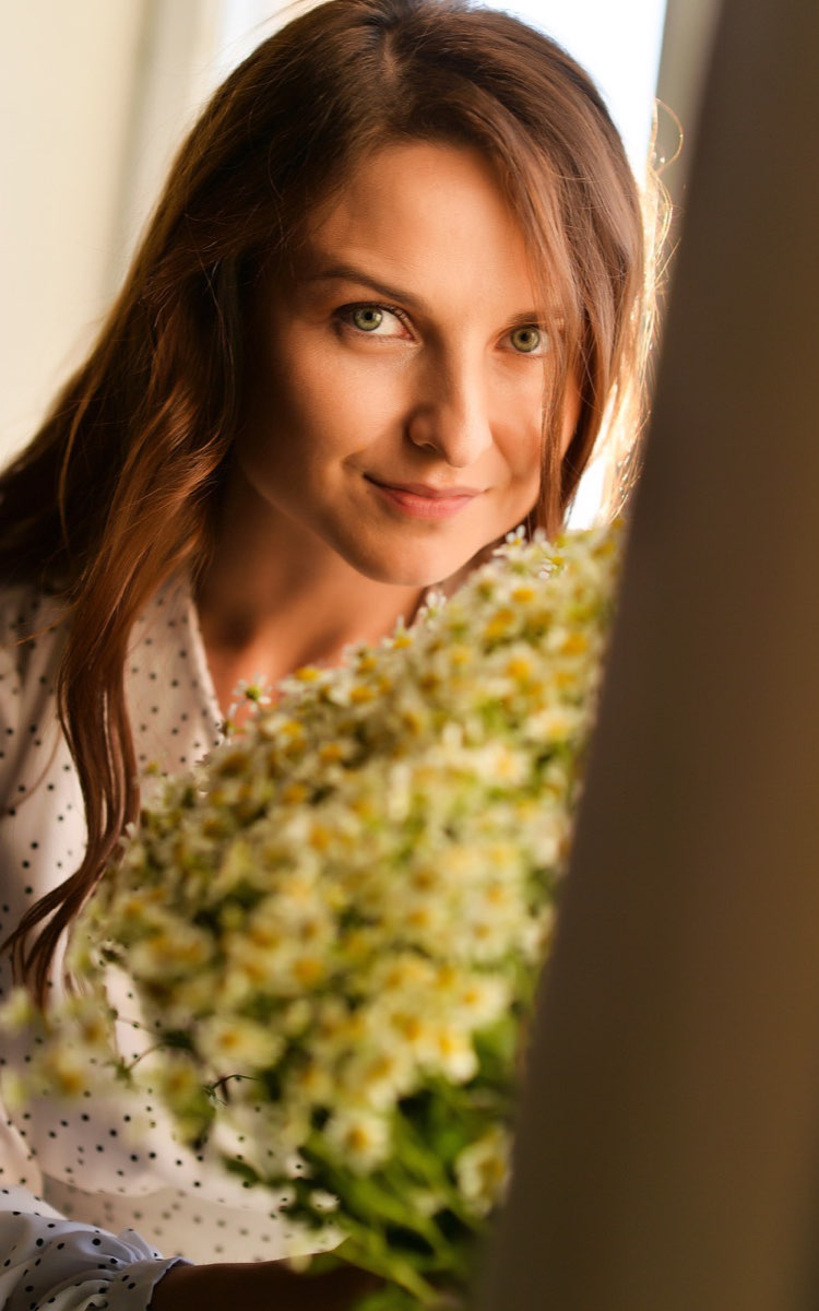 Elena main picture