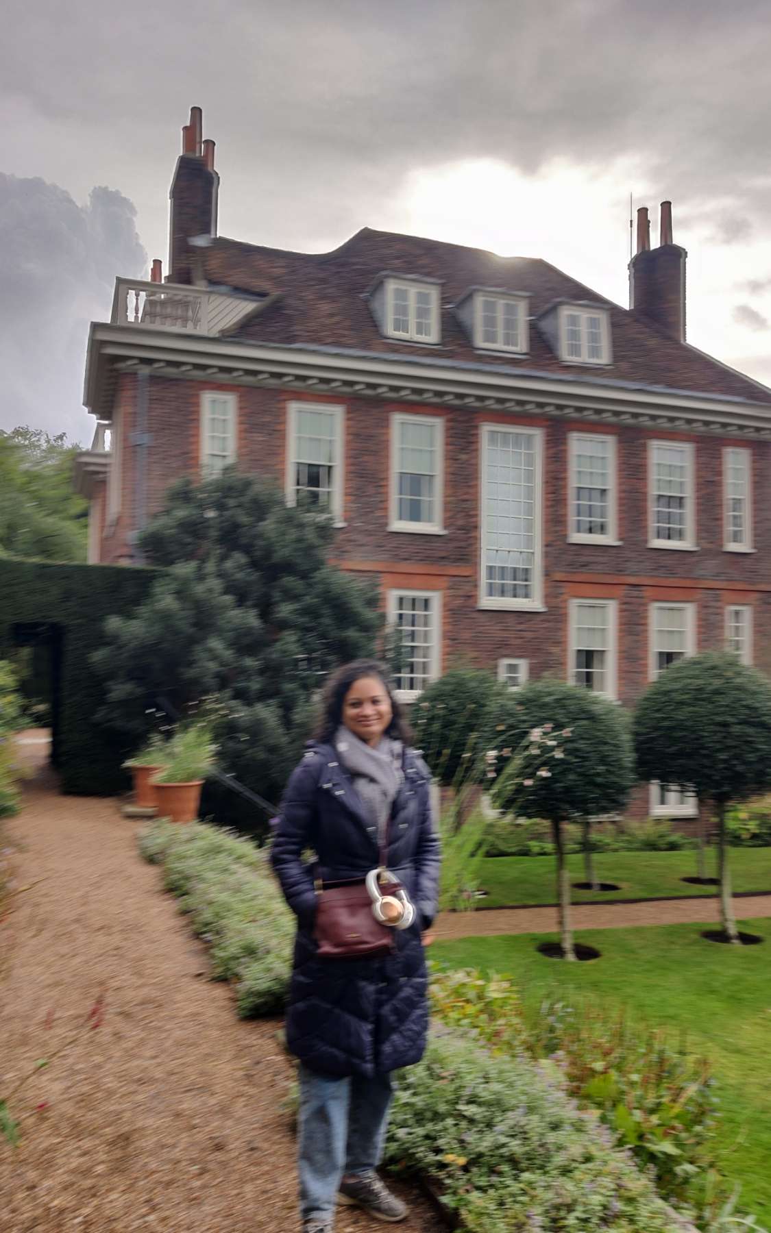 Praveena main picture