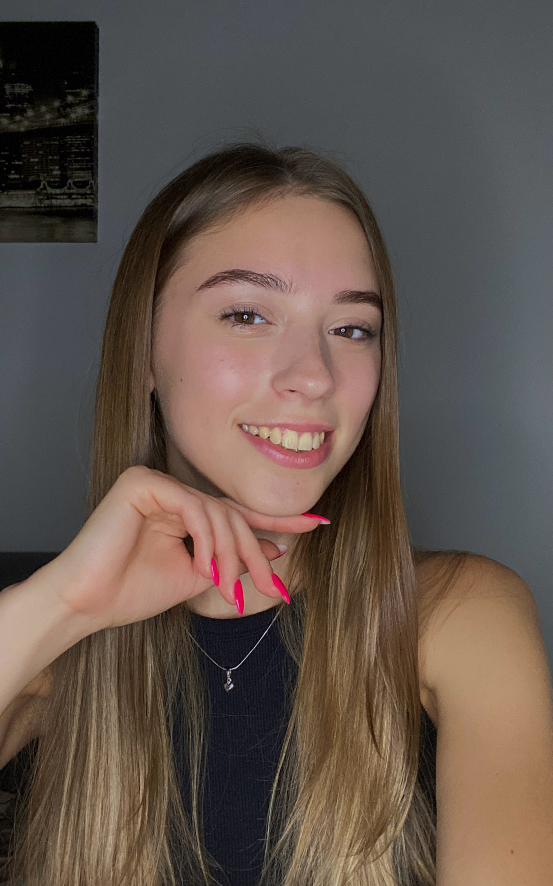 Anna main picture