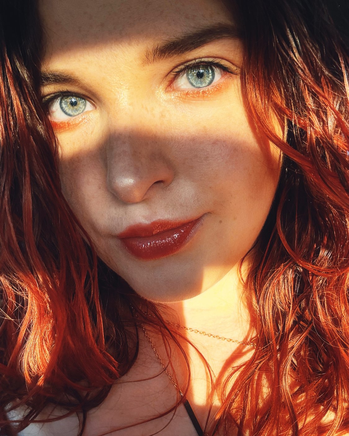 Veronika main picture