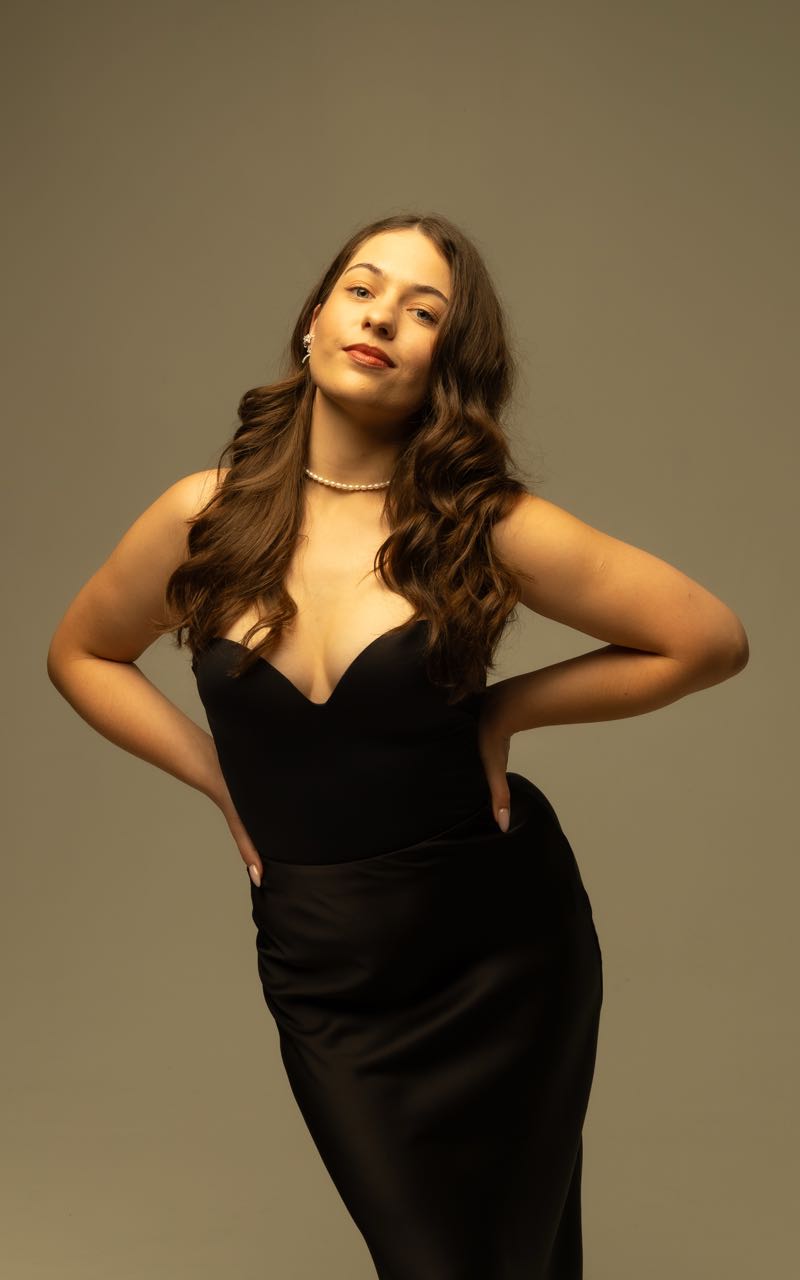 Veronica main picture