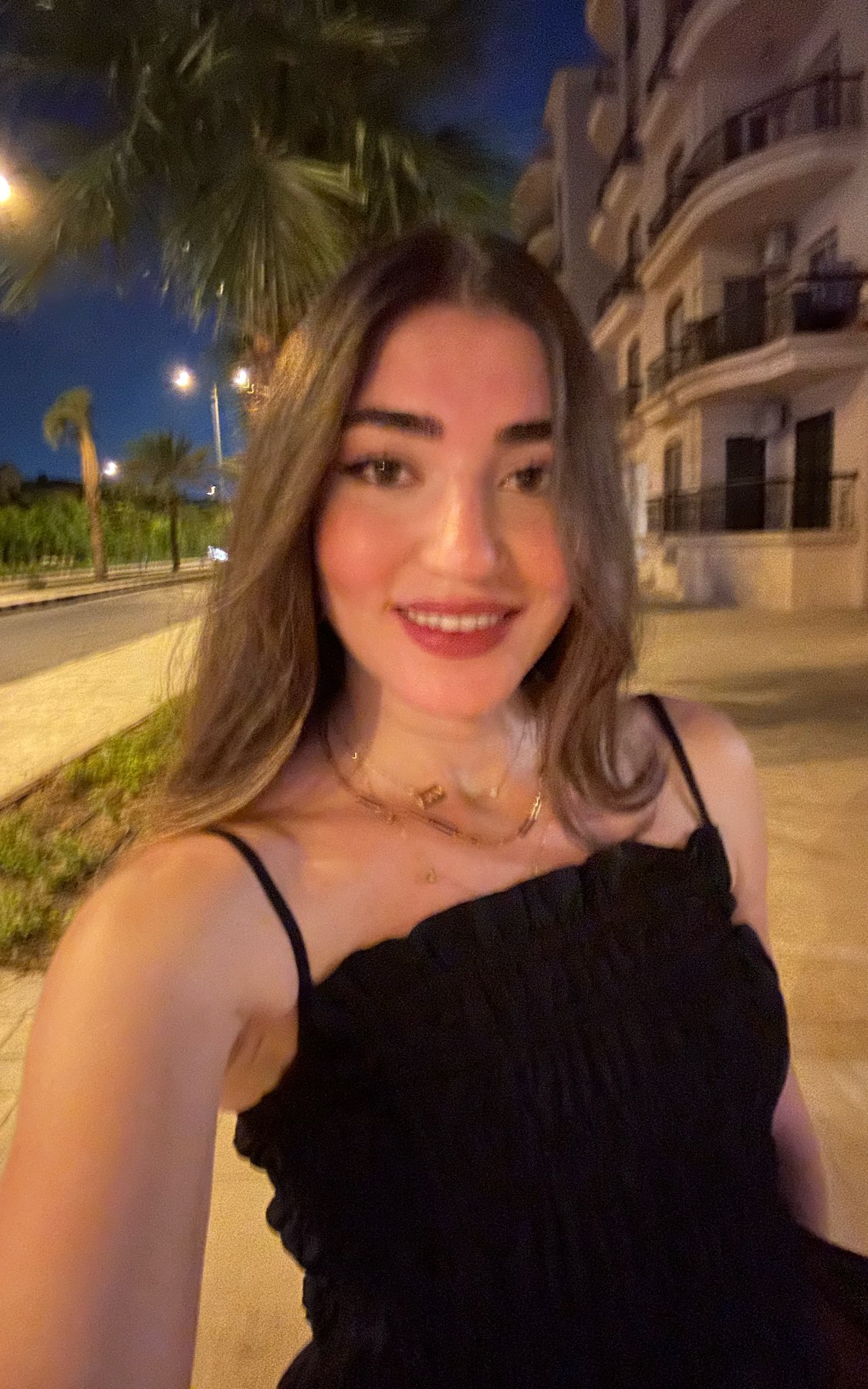 Suzanne main picture