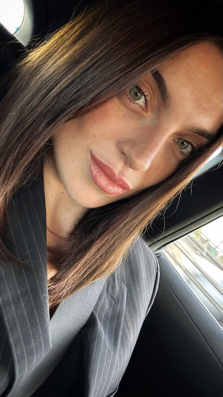 Alona main picture