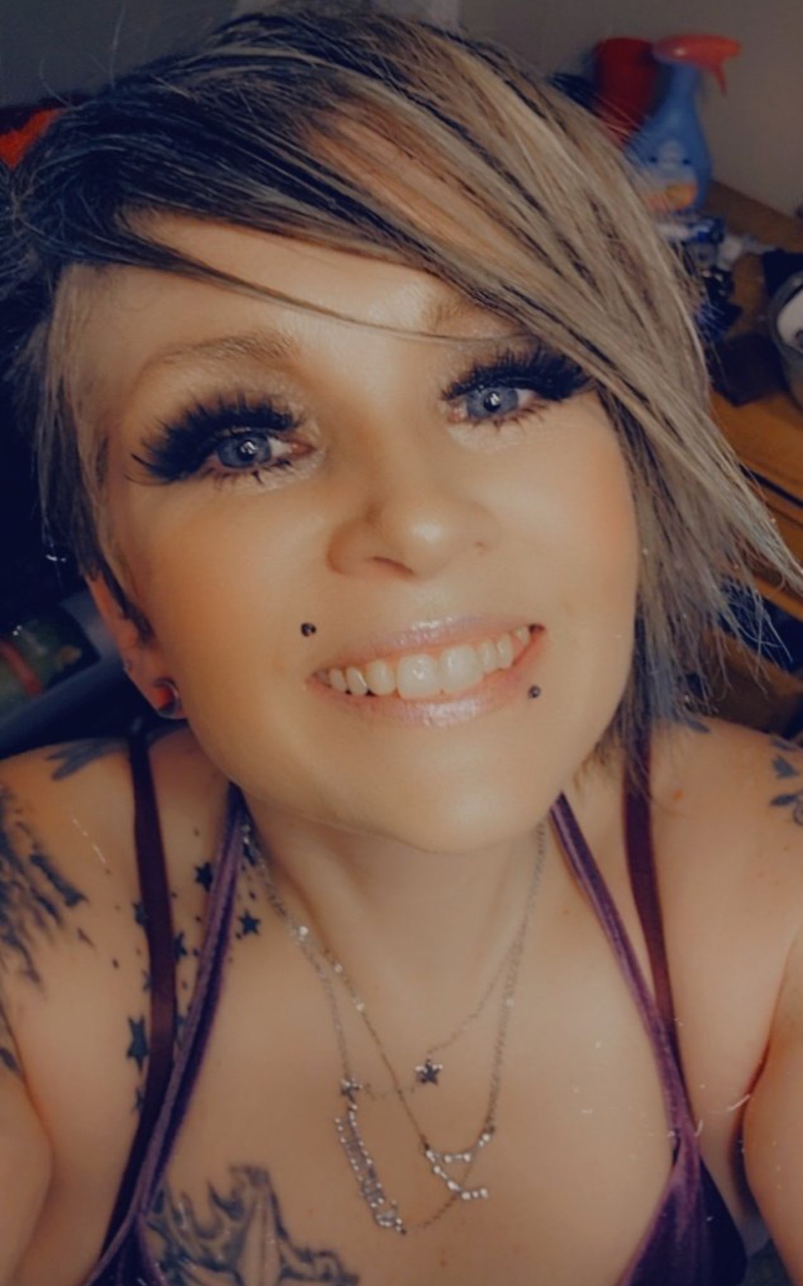 Starzzinmyeyez main picture