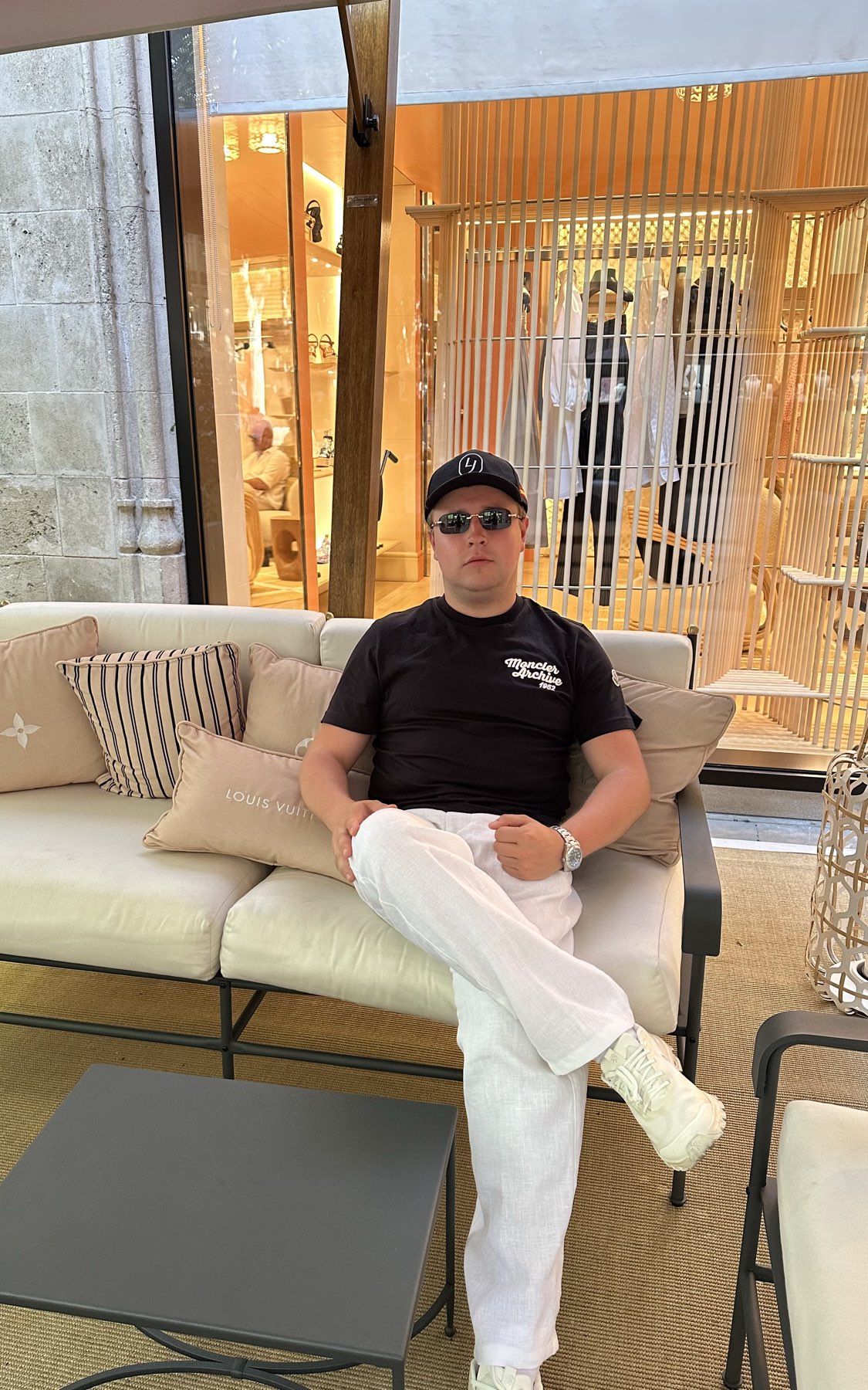 Vova main picture