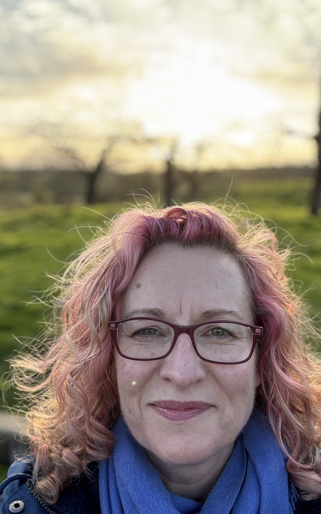 Rosamund main picture