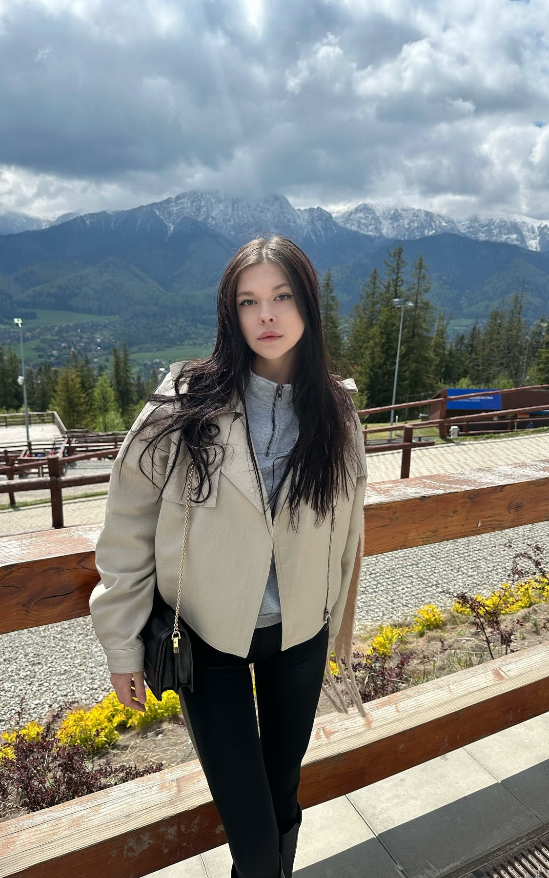 Victoria main picture