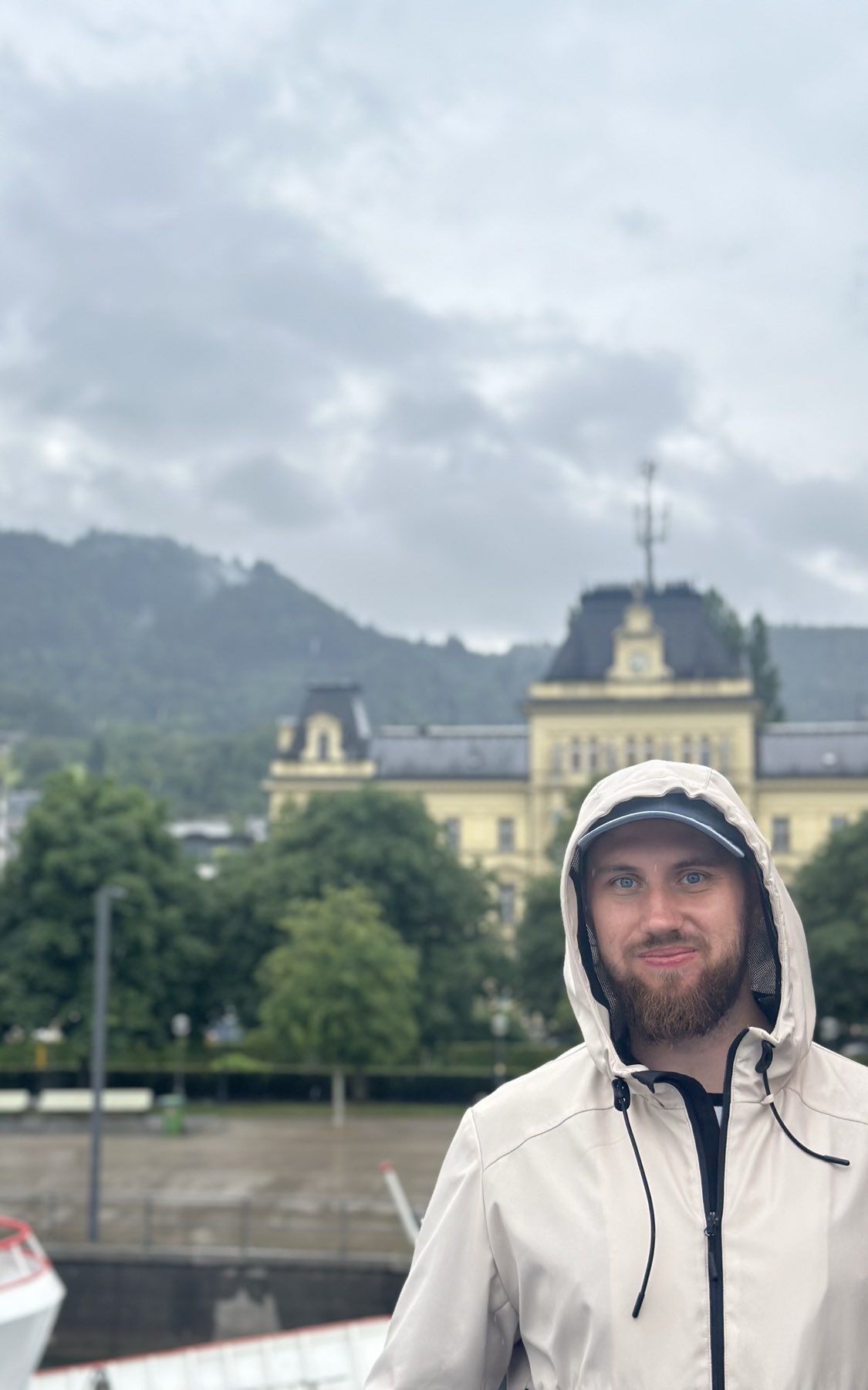 Dmytro main picture
