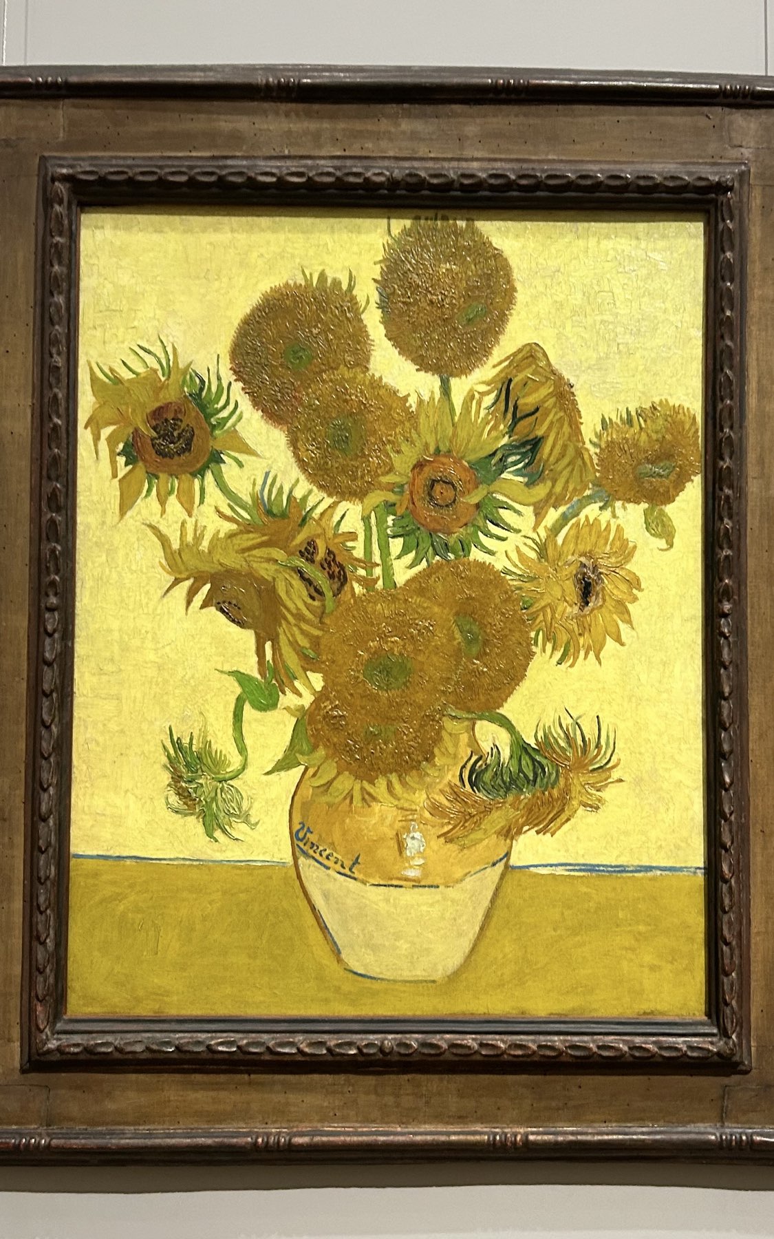 Charlie main picture