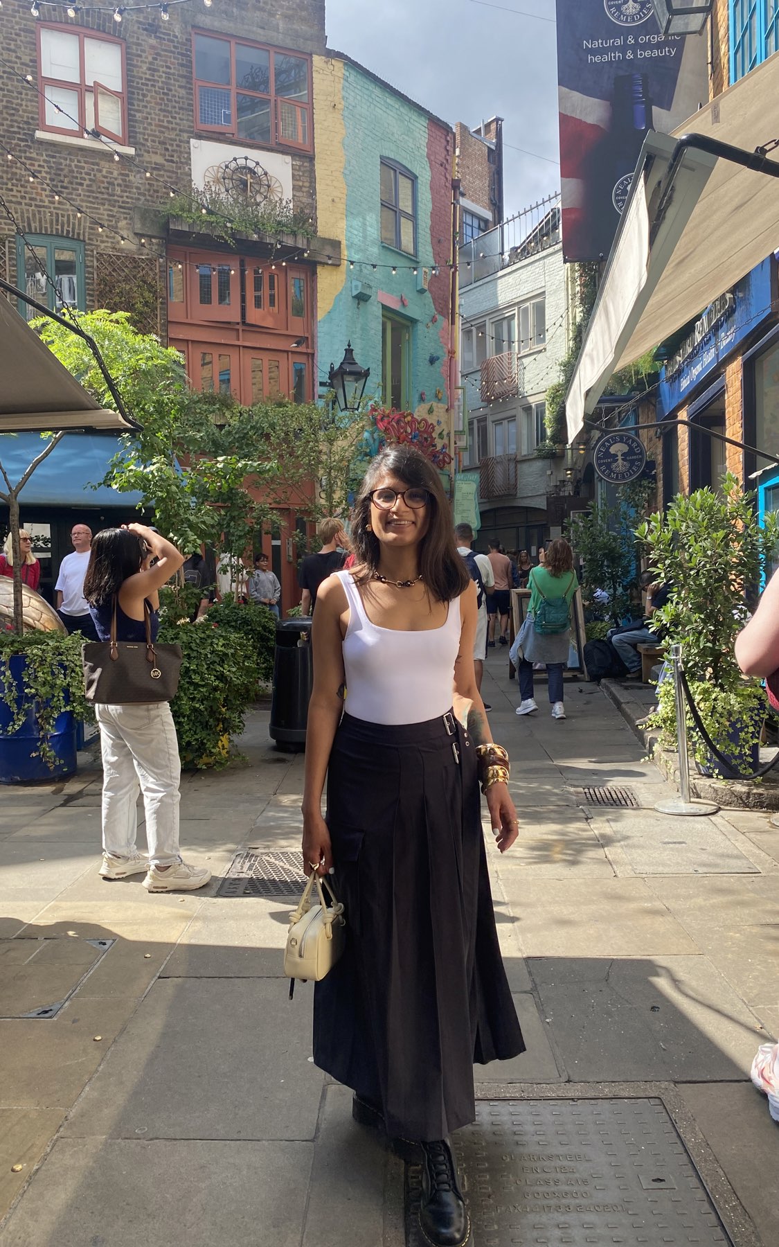 Kanika main picture