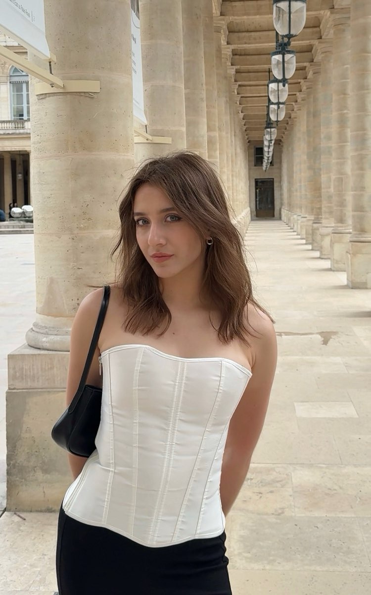 Alexandra main picture