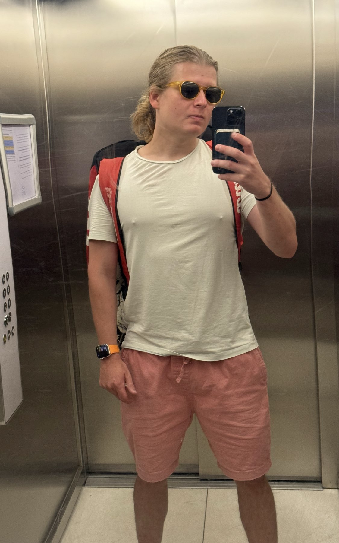 Dmitrij main picture