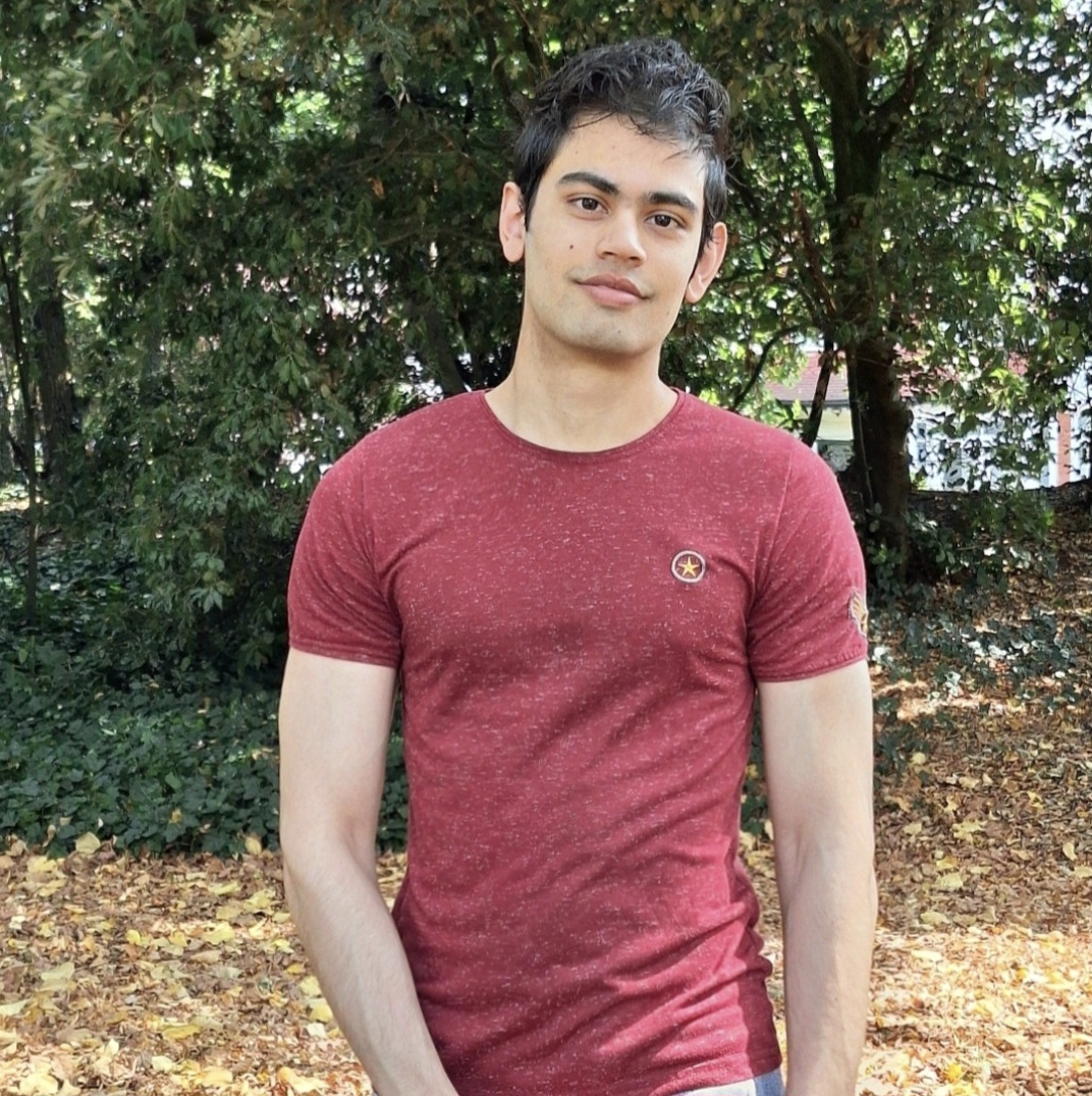 Adnan main picture