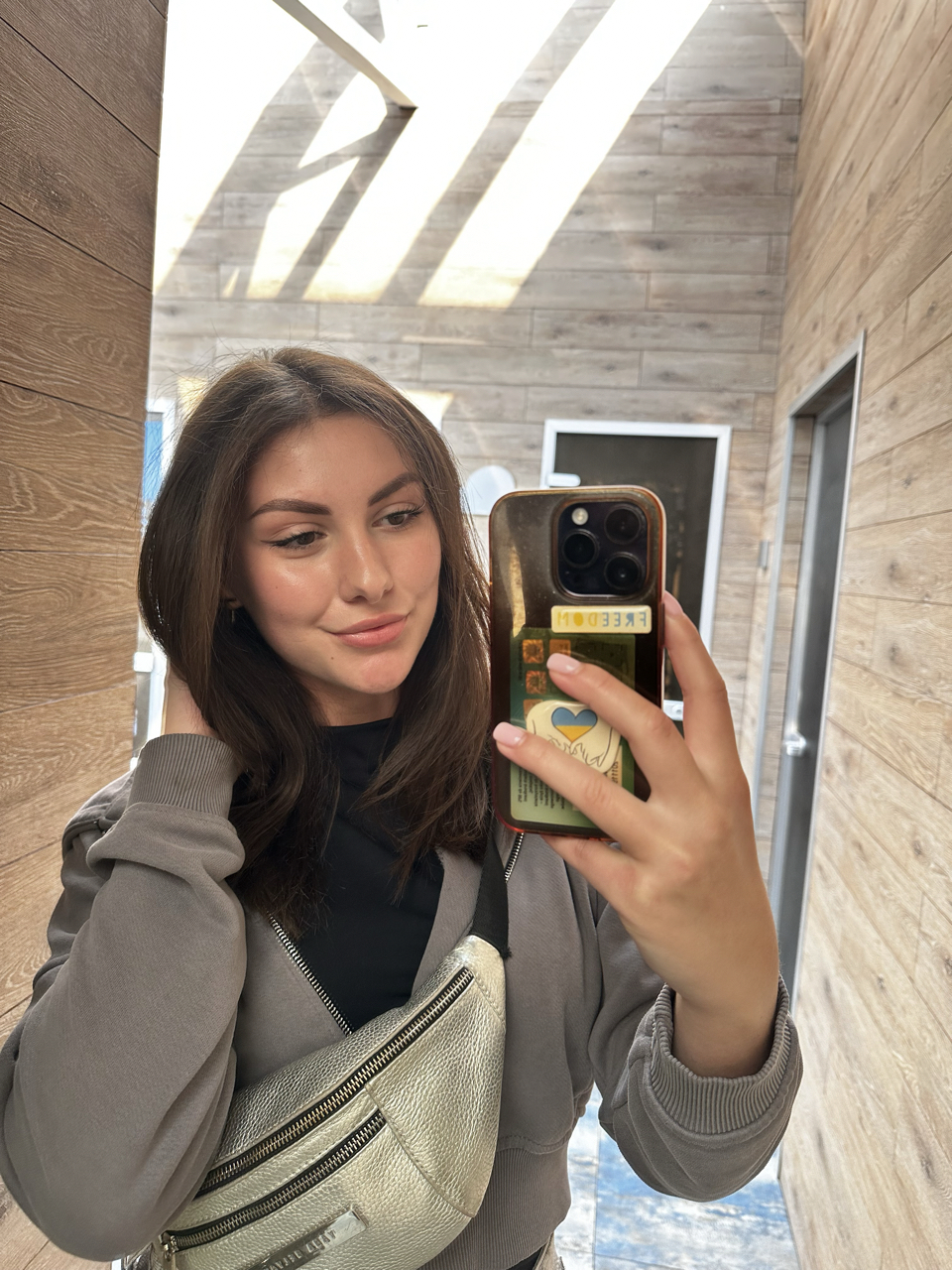 Merve main picture