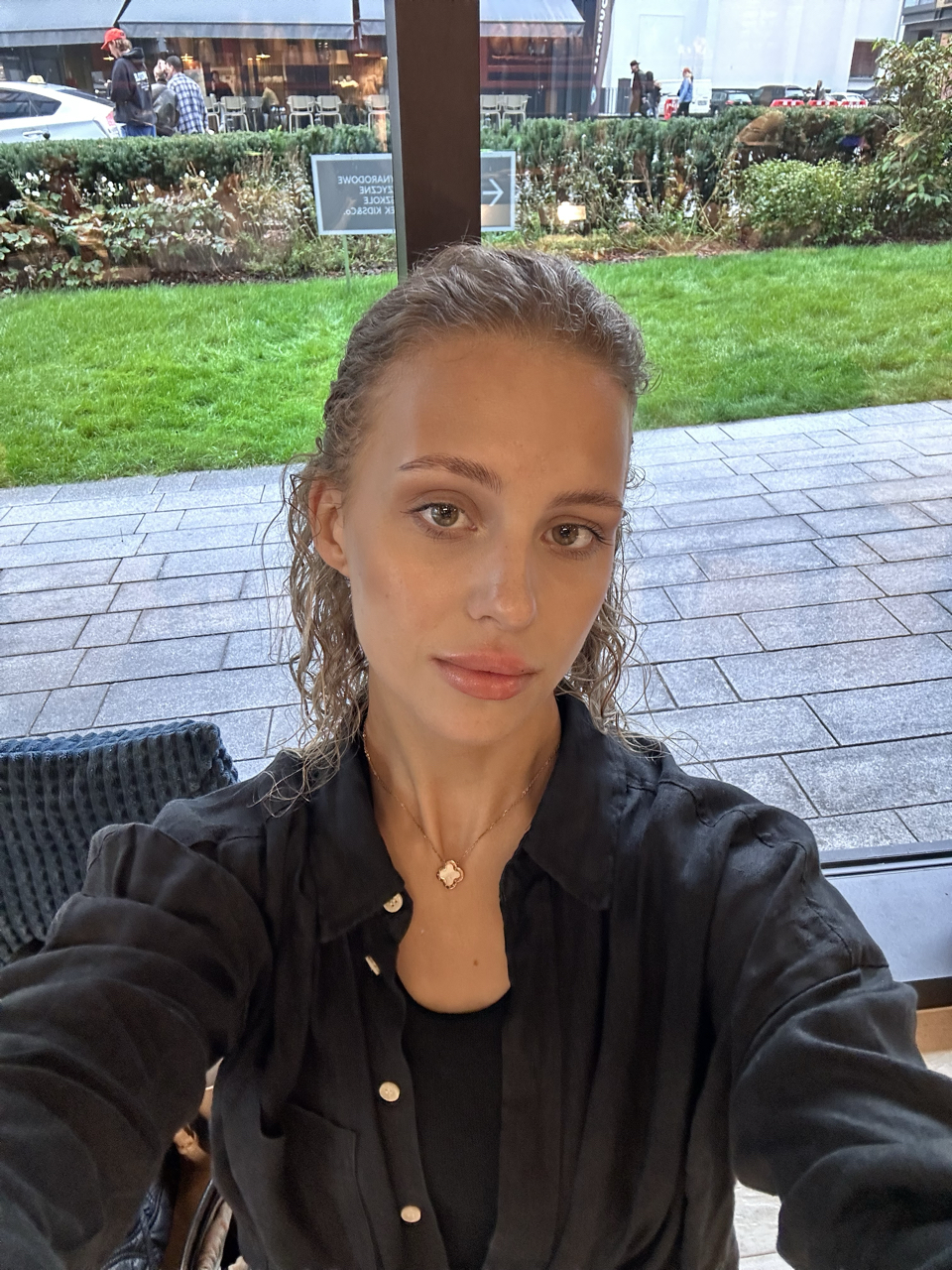 Angelina main picture