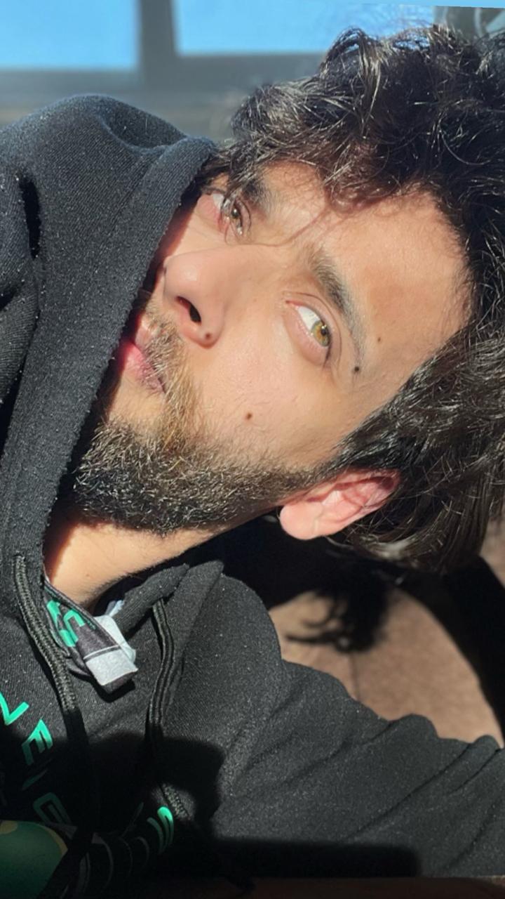 karan main picture