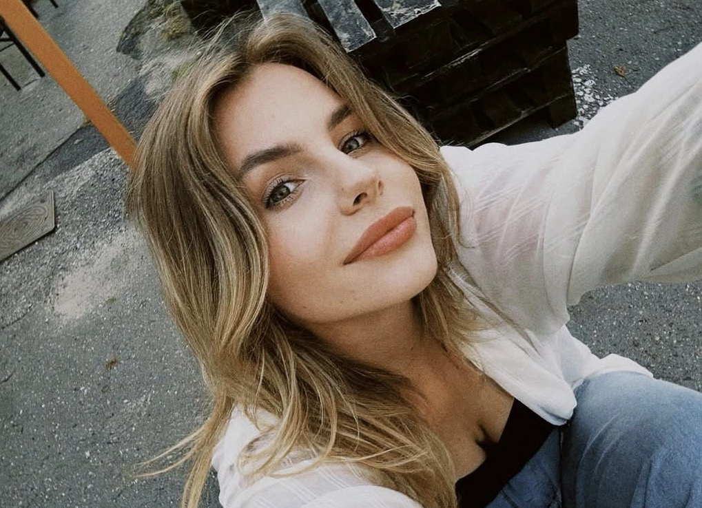 Aleksandra main picture