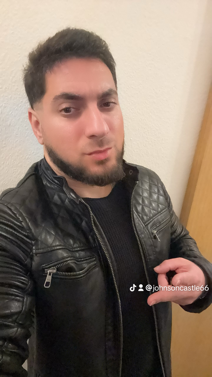 Elchin main picture