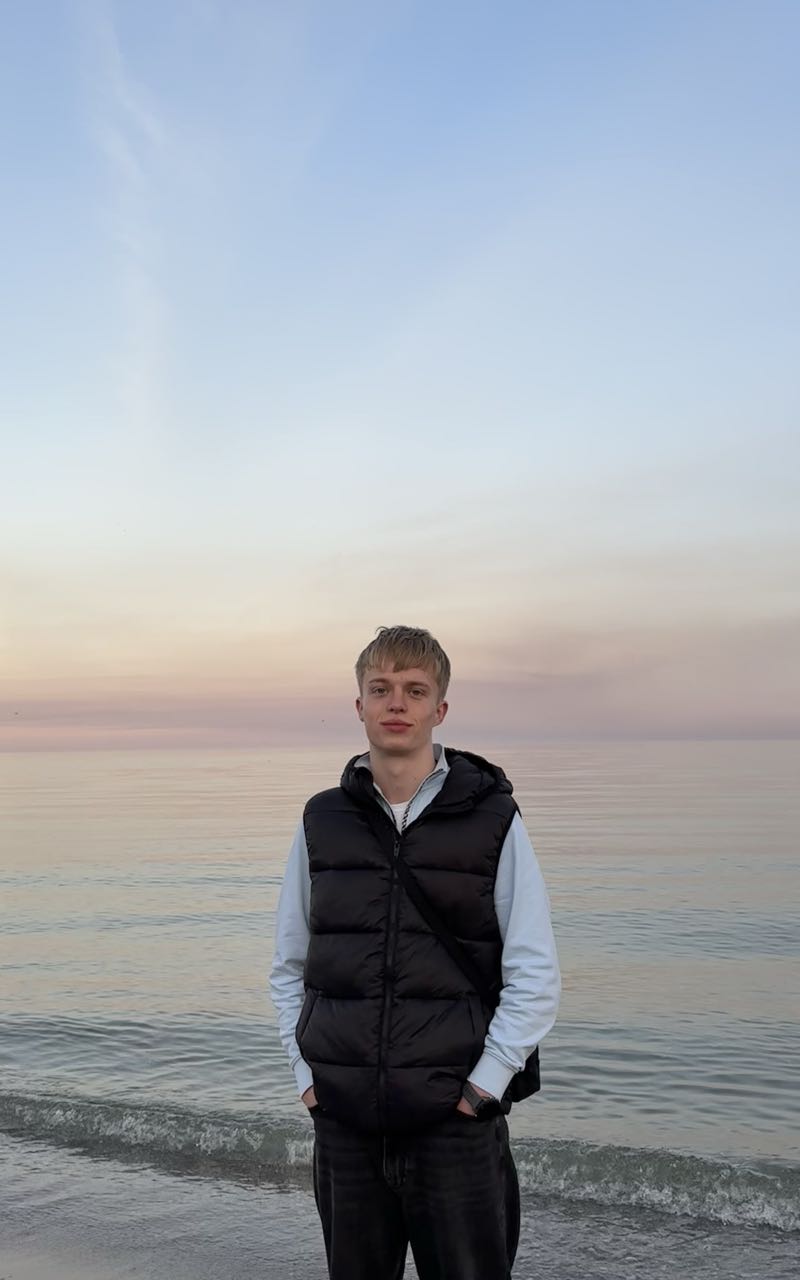 Oleksandr main picture