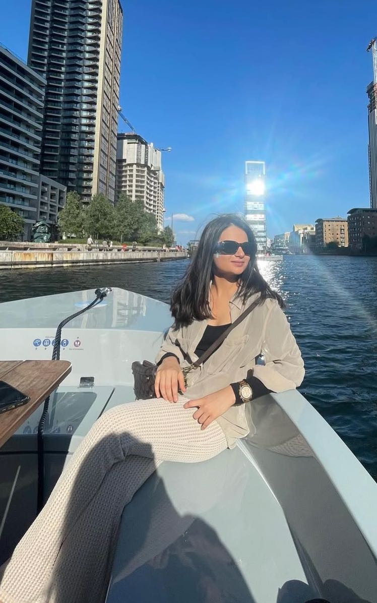 Radhika main picture