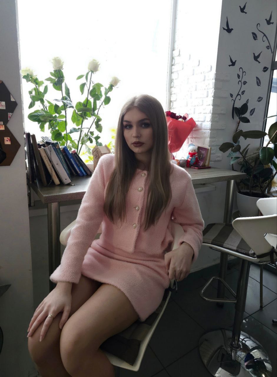 Катя main picture