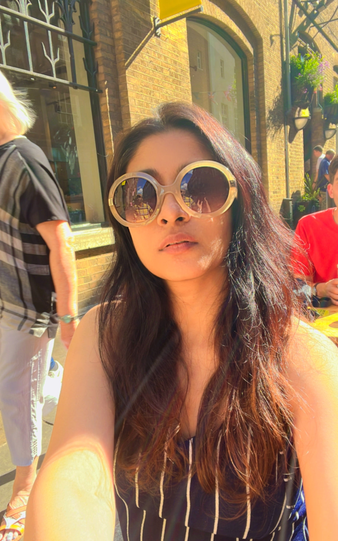 Abhilasha main picture